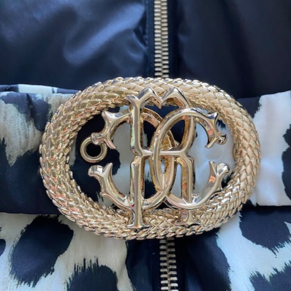 Roberto Cavalli Black and Pink Puffer Jacket with Bold Patterns - Picture 11 of 16